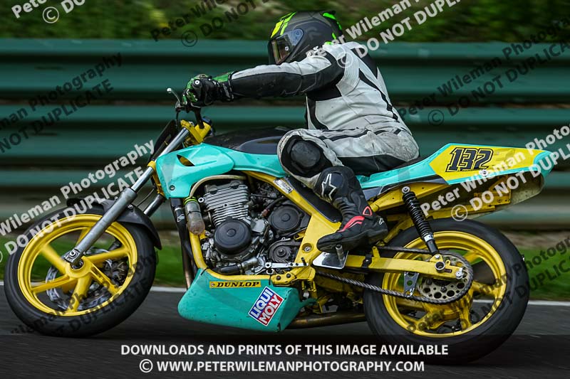 cadwell no limits trackday;cadwell park;cadwell park photographs;cadwell trackday photographs;enduro digital images;event digital images;eventdigitalimages;no limits trackdays;peter wileman photography;racing digital images;trackday digital images;trackday photos